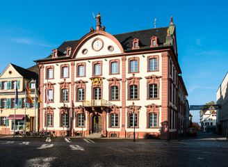 Fototapeta na wymiar Rathaus in Offenburg