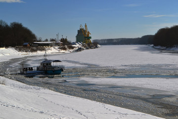 Winter river Borcea 1