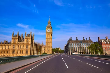Big Ben Clock Tower in London England © lunamarina