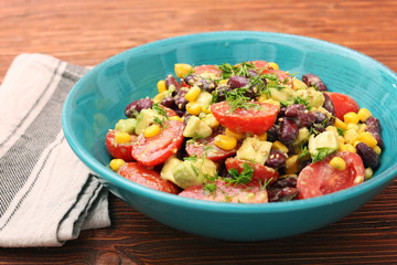 Black bean salad with avocado