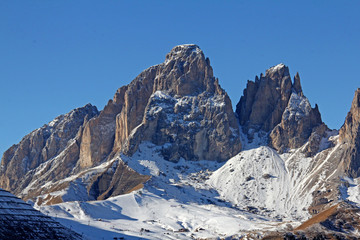 il gruppo del Sassolungo; Dolomiti di Fassa