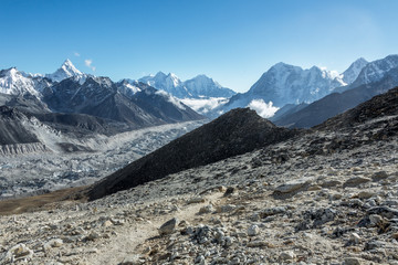 Fototapeta na wymiar Khumbu Glacier. View from Kala Patthar (5600 m) - Everest region, Nepal, Himalayas