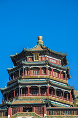 Obraz premium Pavilion of the Fragrance of Buddha in Summer Palace, Beijing