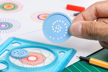 spirograph