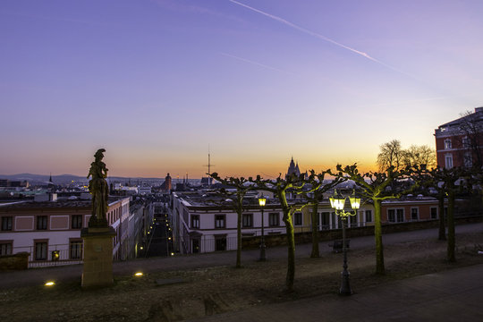 Blick über Mainz und den Dom an einem Wintermorgen
