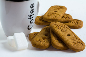 Spéculoos en vrac et tasse pour encas