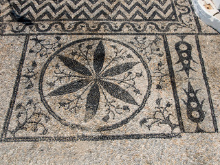 Fototapeta na wymiar Traditional greek pebble mosaic floor