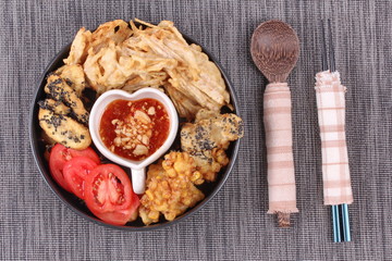Deep fried dessert of corn ,taro ,nian gao and banana .