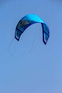 Parachute kitesurf
