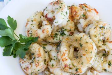 
Dish with prawns and prawns with garlic, with olive oil, garlic and parsley