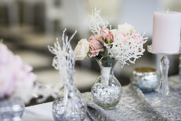 flower decorations for holidays and wedding dinner