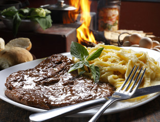 roast beef with pasta