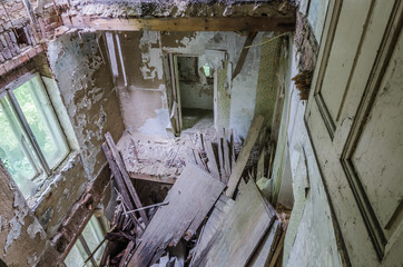 eingestuerzte stockwerke