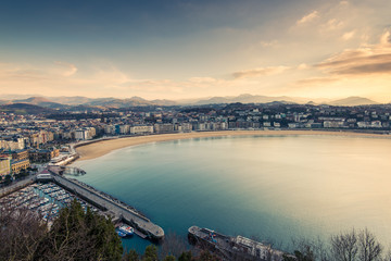 Fototapeta na wymiar Toned and filtered San Sebastian panorama
