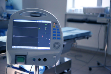 Cardiac monitor in modern clinic