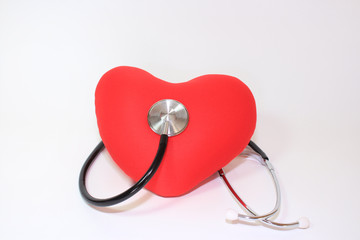 ハートに聴診器 心も体も大切に Heart and stethoscope to check your body and heart