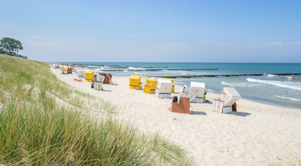 Strandkörbe an der Ostsee