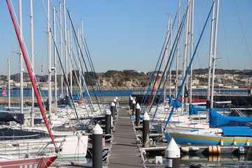 江の島ヨットハーバー