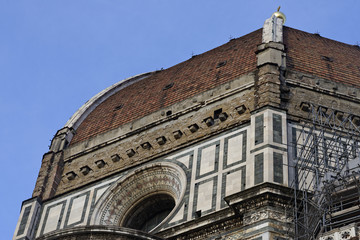 Details of the exterior of the Cattedrale di Santa Maria del Fio