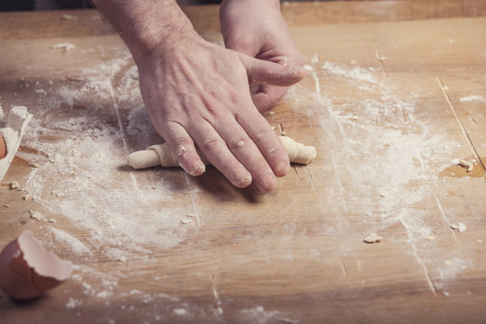 Making croissant