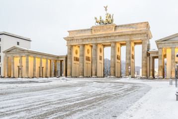 Brandenburg gate (Brandenburger Tor) in snow, Berlin, Germany, Europe