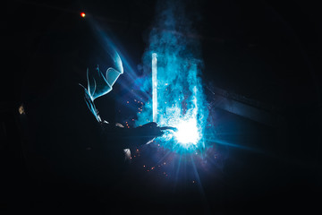 Welder weld metal structure