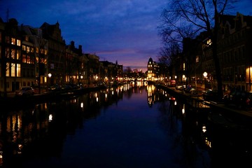 Fototapeta na wymiar アムステルダム　夜景