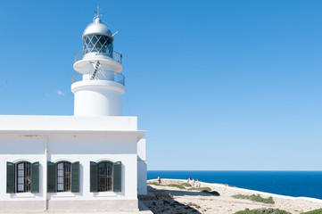 Fototapeta na wymiar white lighthouse