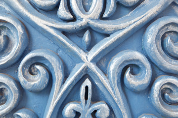 patterns carved in wood
