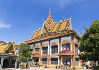 Naklejka premium Wat Preah Prom Rath in Siem Reap
