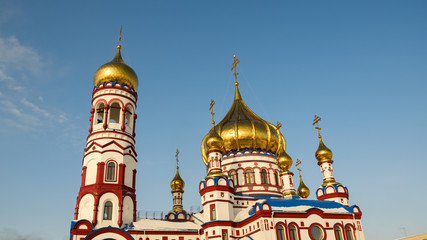 Fototapeta na wymiar Orthodox Church. the Golden domes.
