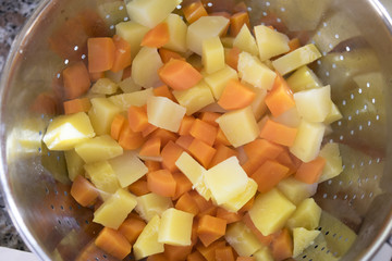 potatoes and carrots cooked in pressure cooker