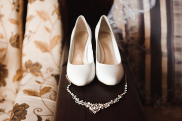 Bride wedding details - wedding shoes