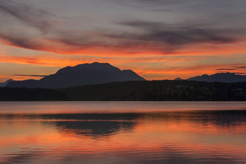 Fototapeta premium Faaker See am Abend, Kaernten, Oesterreich