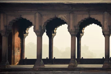Gordijnen Arch in Jama masjid mosque, Old Delhi, India © aguadeluna
