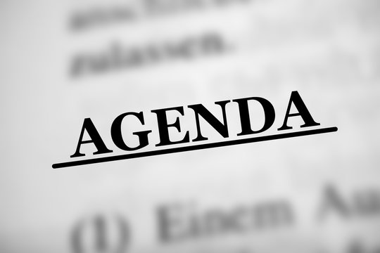 Agenda - schwarz-wei&szlig; Text mit Unterstrich