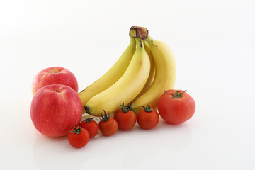 新鮮な野菜と果物　
