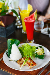 Lunch plate