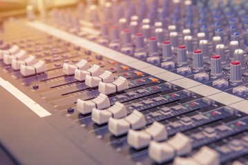 equipment for sound mixer control, electornic device