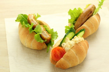 ロールパン　サンドイッチ