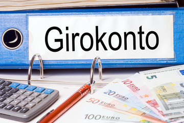 Girokonto / Aktenordner mit der Aufschrift Girokonto
