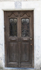 Alte dunkle Haustür