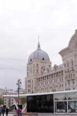 Fototapeta na wymiar Buildings Baku.Azerbaydzhan
