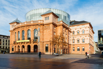 Fototapeta na wymiar Mainz, Staatstheater. Februar 2017.