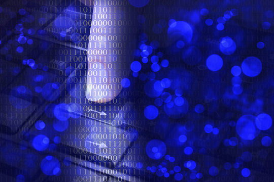 Blauer Bin&auml;r Code mit Bokeh und Tastatur- Futuristisch