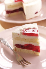 layer cake, pie with fruit jelly / raspberry 