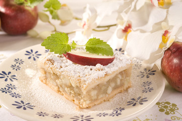 cake with apple