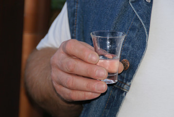 Schnapsglas, Alkohol, Sucht, Dipsomanie