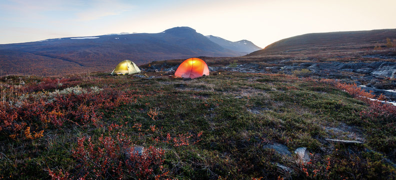 Camping in der Wildnis Schwedens - Kungsleden im Herbst