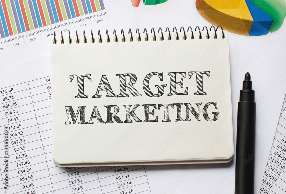 Poster notebook with toolls and notes about target marketing